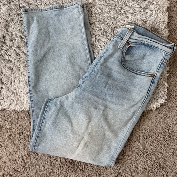 Levis Ribcage - Picture 2 of 6